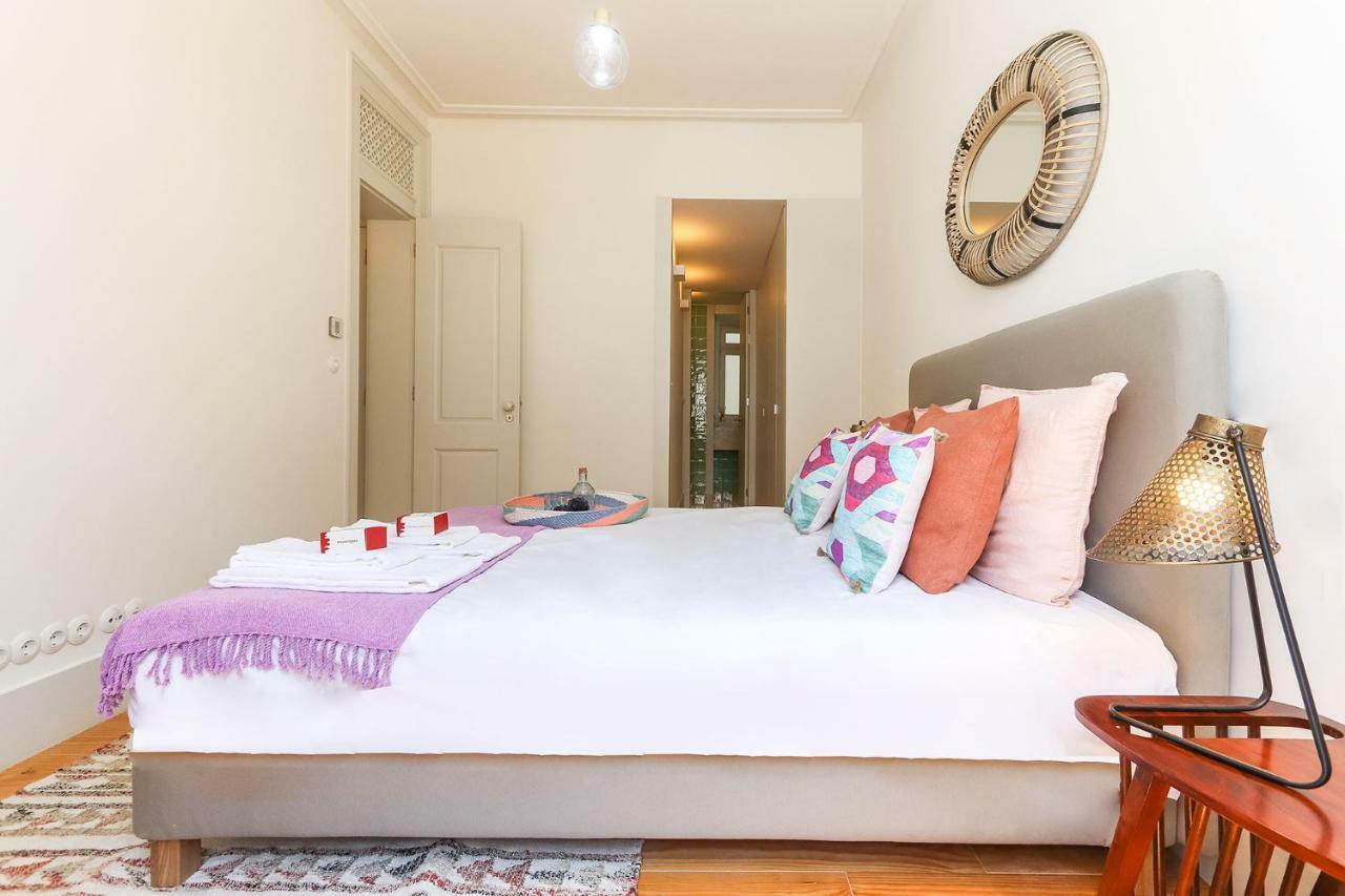 Downtown Santa Justa By Homing Apartment ลิสบอน ภายนอก รูปภาพ